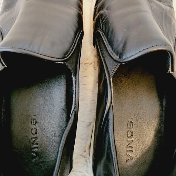 VINCE SLIP ON BLACK LEATHER LOAFER SIZE 6 - Picture 2 of 9